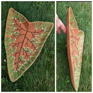 Handpainted vtg wood dish pine tree needles upcycled monkey pod Leaf Sha…